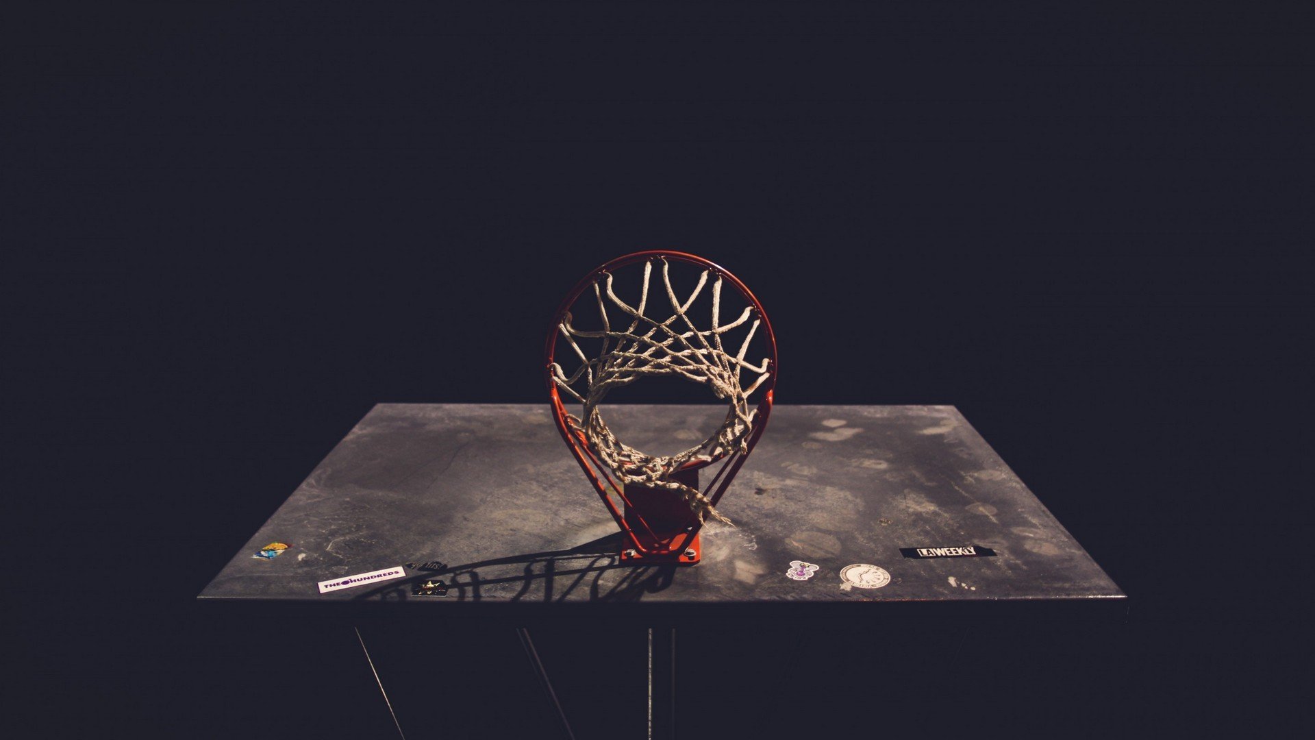 开云体育官方网站-意甲焦点战惊现NBA？活塞拿下太阳，这才是真正的不懂球也能看嗨
